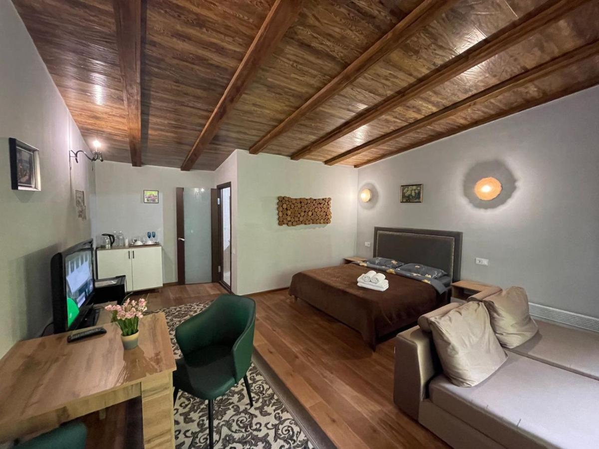 Private Bed & Breakfast ชูชินสก์ ภายนอก รูปภาพ