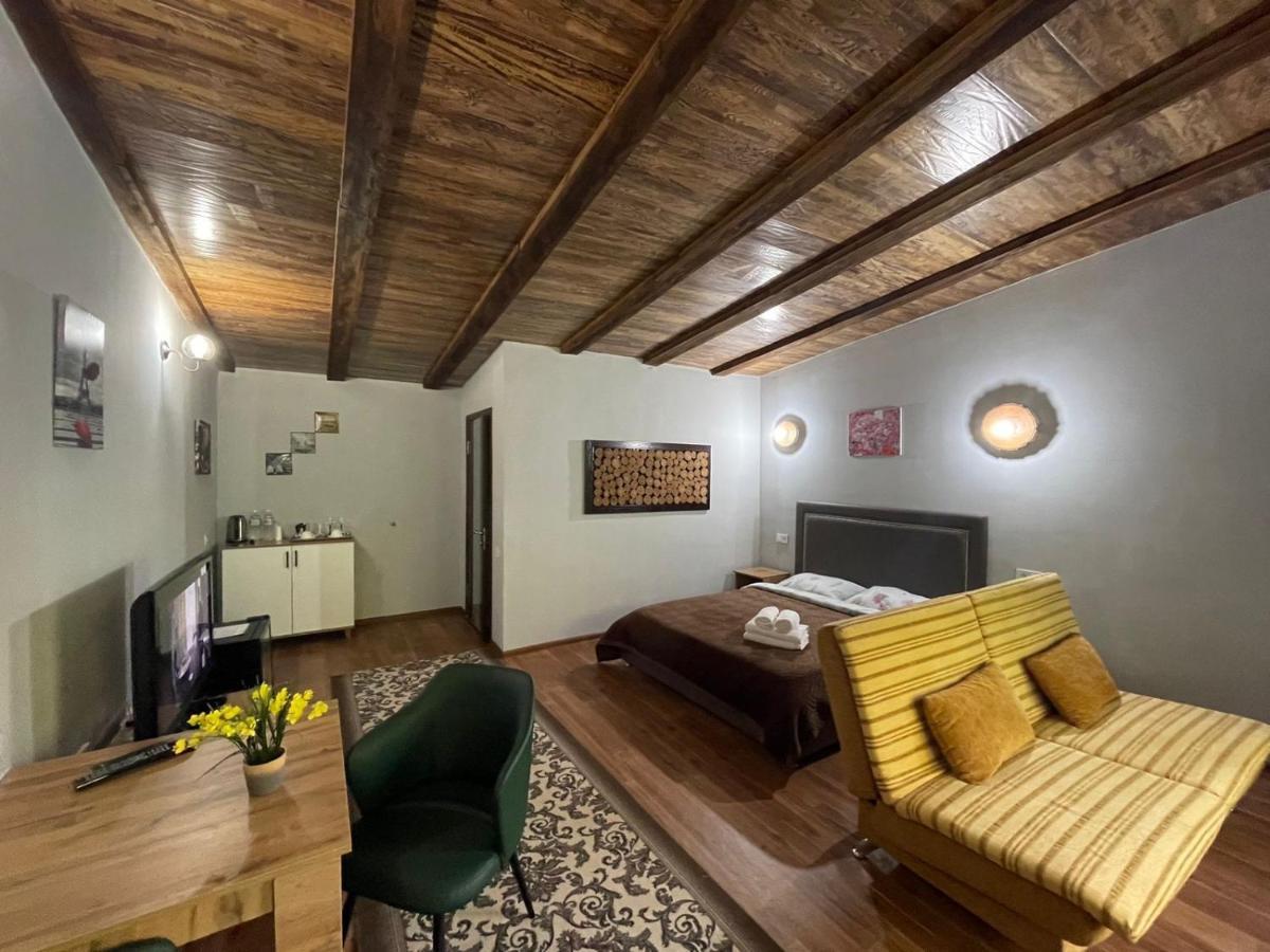 Private Bed & Breakfast ชูชินสก์ ภายนอก รูปภาพ